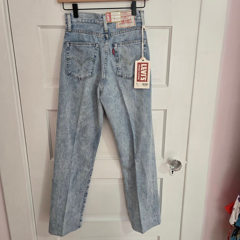 Levi's Vintage 1950's 701 Women's Jeans BIG E Stone Wash Size 25 NWT - Picture 4 of 13